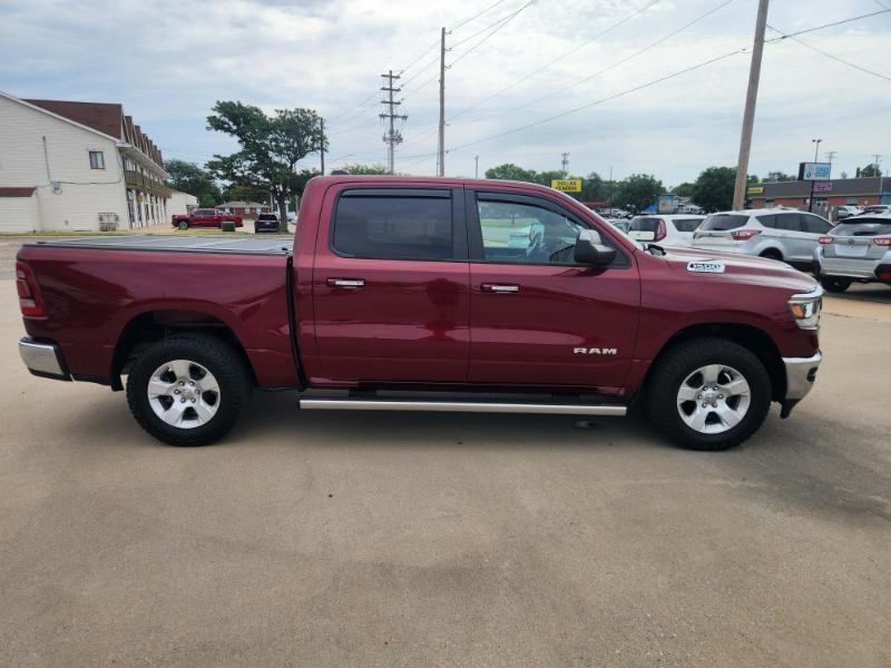 RAM 1500 Big Horn Crew Cab 4WD 2019