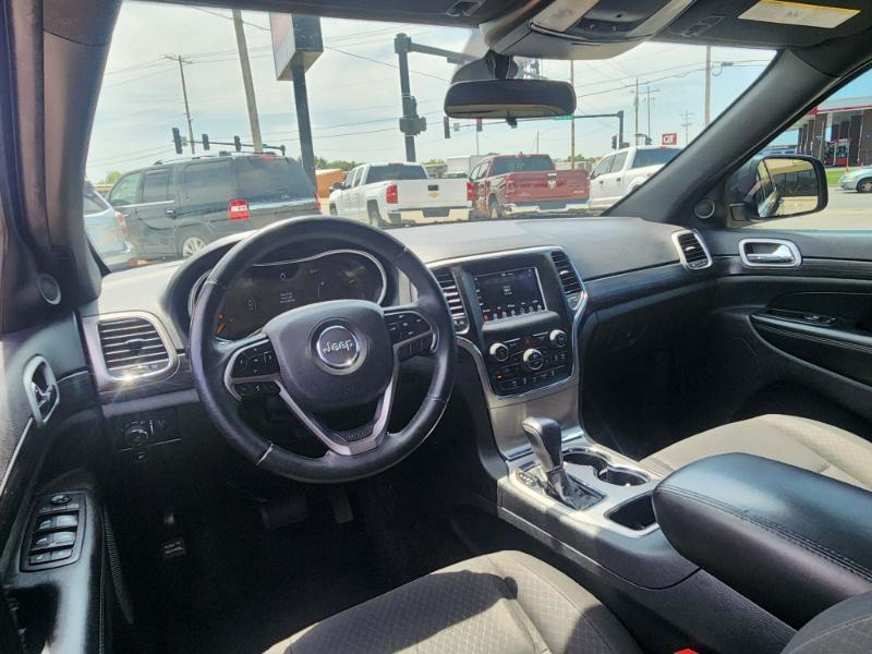 Jeep Grand Cherokee Laredo 4WD 2019