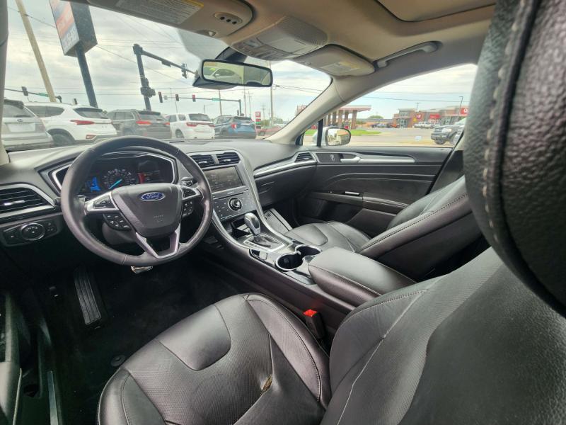 Ford Fusion Titanium AWD 2014