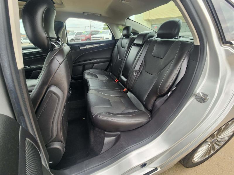 Ford Fusion Titanium AWD 2014