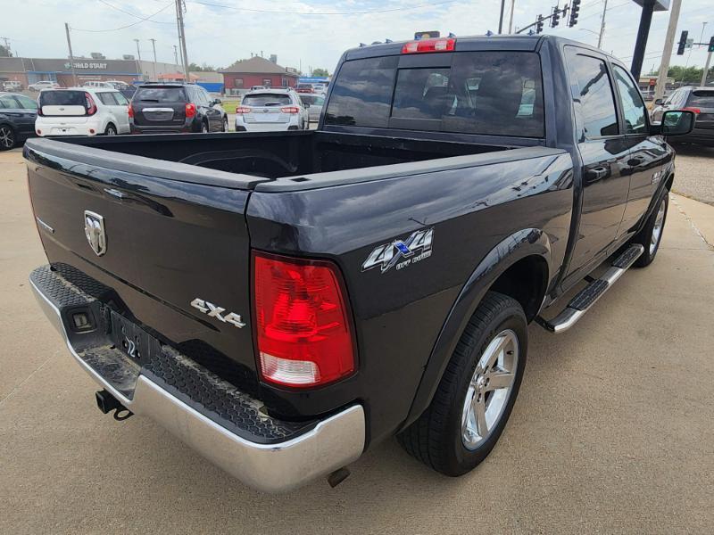 RAM 1500 SLT Crew Cab SWB 4WD 2017