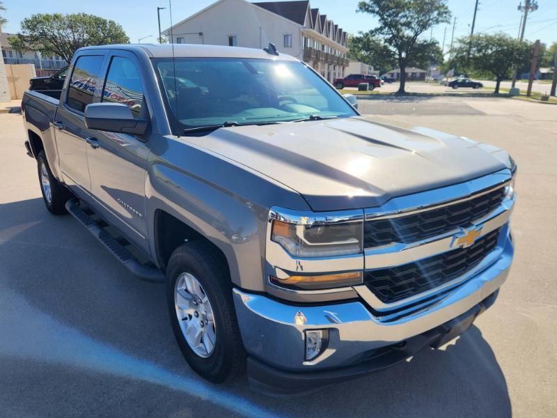 Chevrolet Silverado 1500 LT Crew Cab 4WD 2017