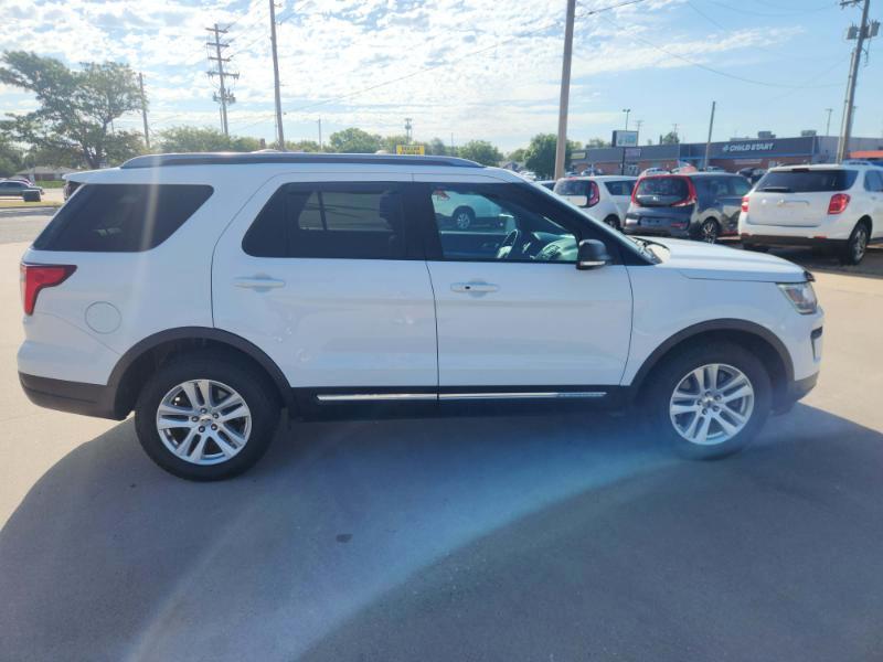 Ford Explorer XLT 4WD 2019