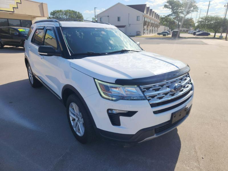 Ford Explorer XLT 4WD 2019