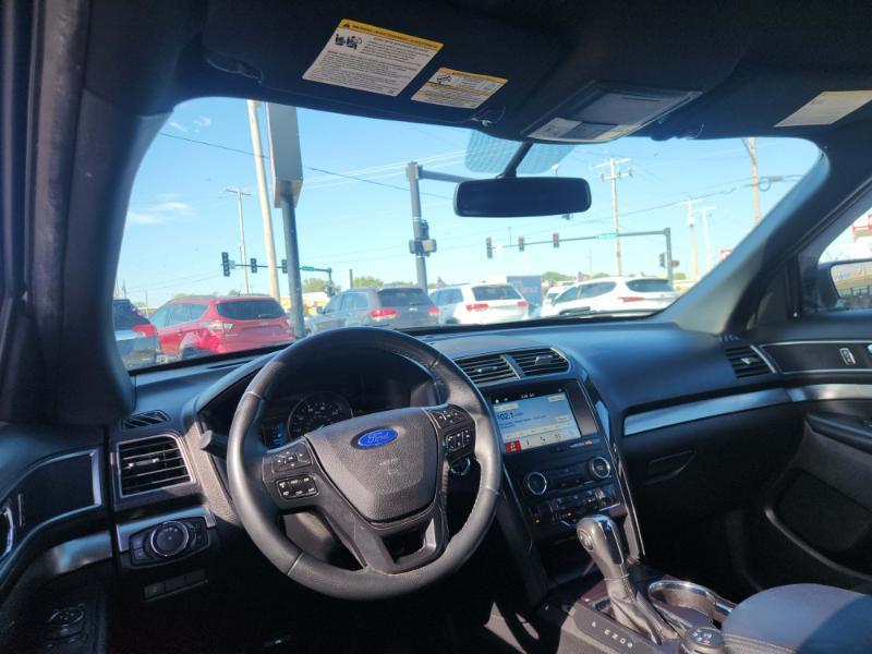 Ford Explorer XLT 4WD 2019