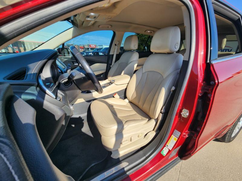 Buick Envision Essense 2017