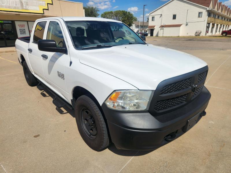 RAM 1500 Tradesman Crew Cab 4WD 2014