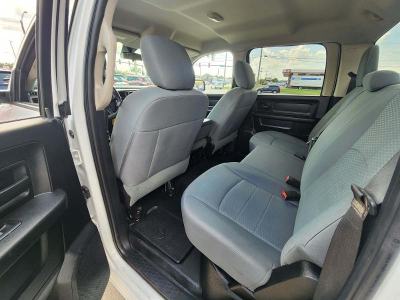 RAM 1500 Tradesman Crew Cab 4WD 2014