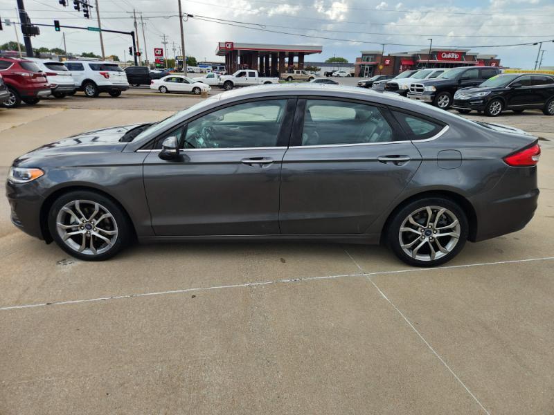 Ford Fusion SEL 2020