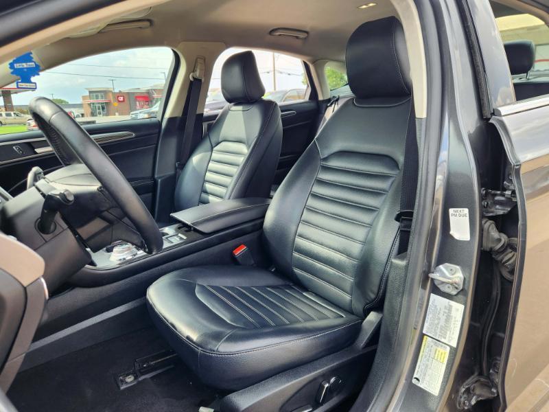 Ford Fusion SEL 2020