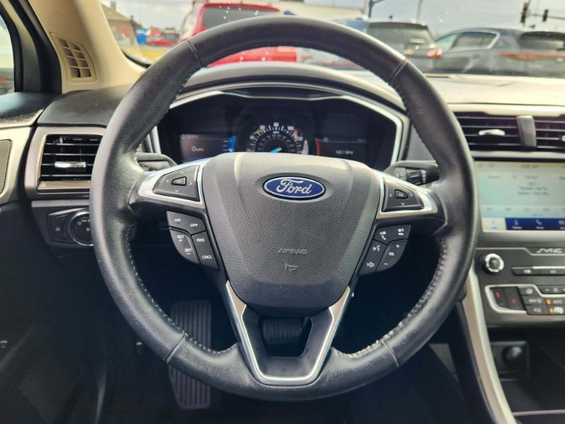 Ford Fusion SEL 2020