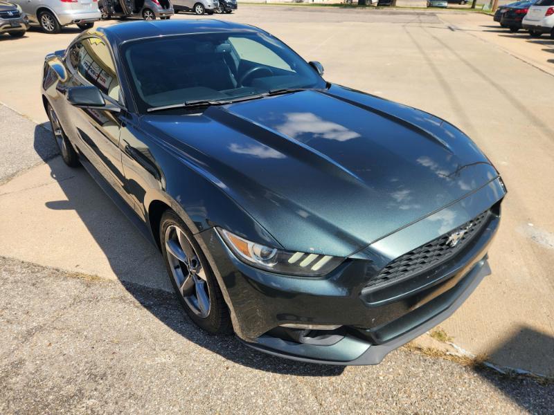 Ford Mustang V6 Coupe 2015