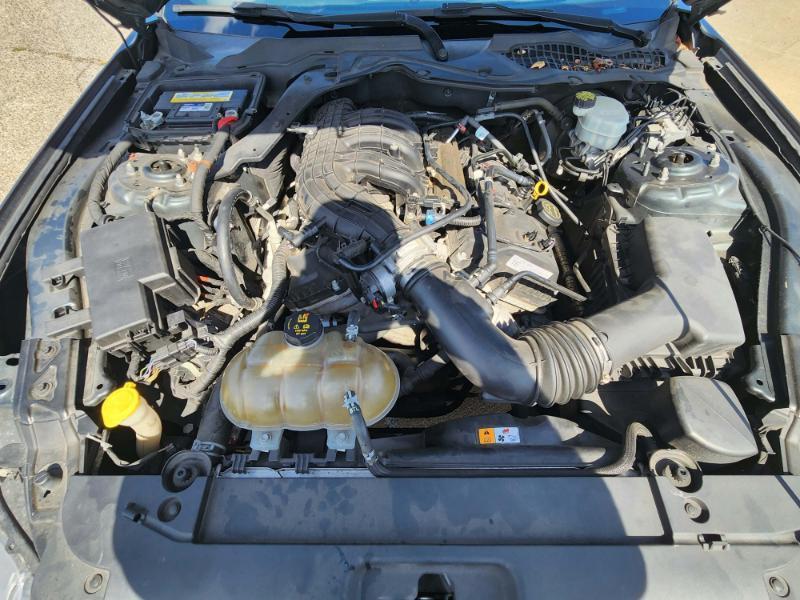 Ford Mustang V6 Coupe 2015
