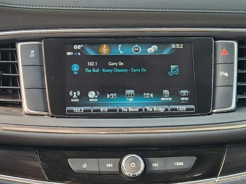 Buick Enclave Essence FWD 2019