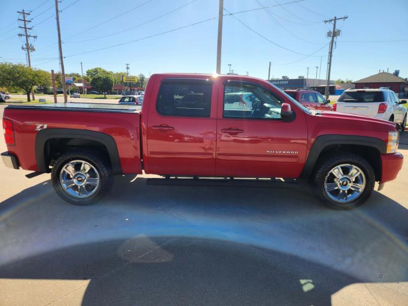 Chevrolet Silverado 1500 LTZ Crew Cab 4WD 2012
