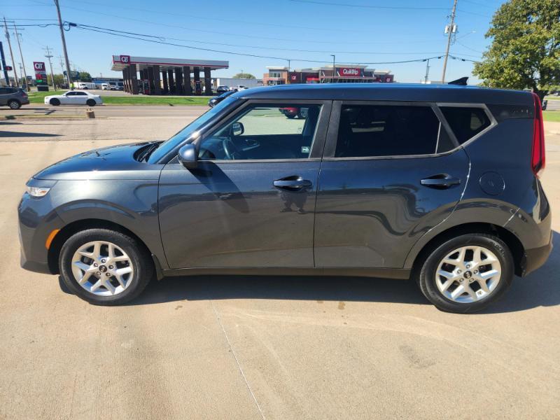 Kia Soul LX 2020