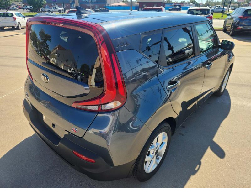 Kia Soul LX 2020