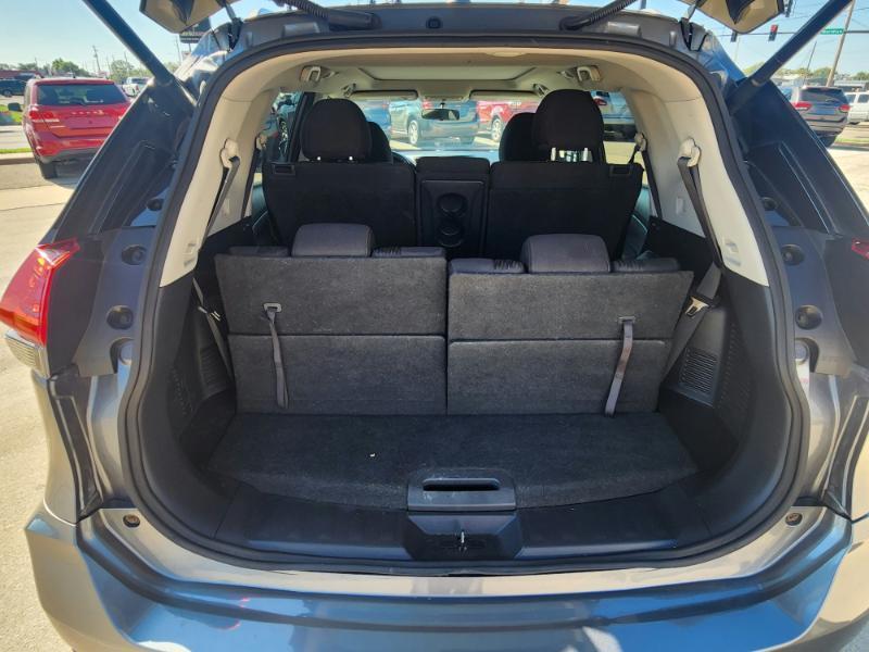 Nissan Rogue SV AWD 2017