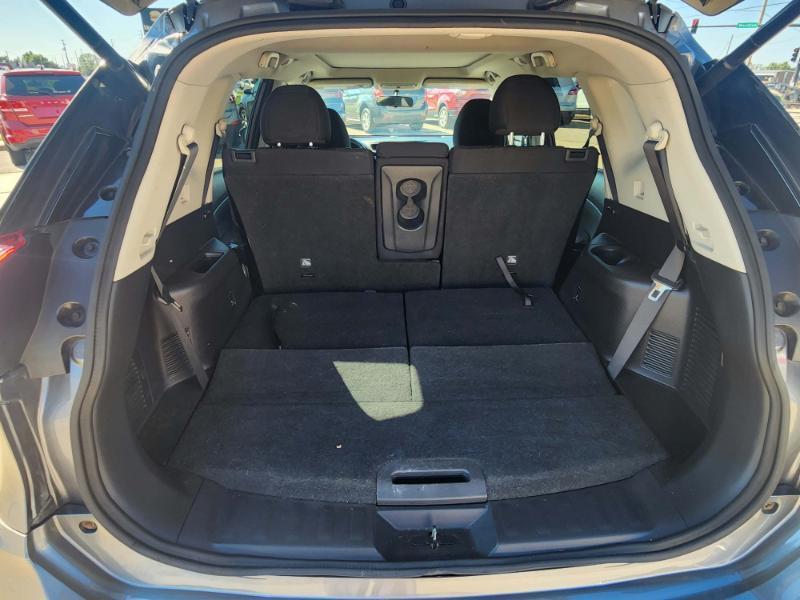 Nissan Rogue SV AWD 2017