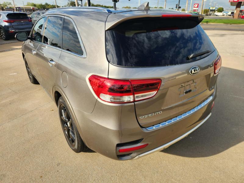 Kia Sorento SX V6 AWD 2016