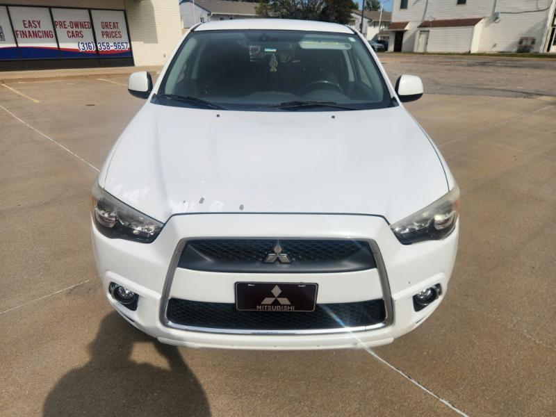 Mitsubishi Outlander Sport SE 4WD 2011