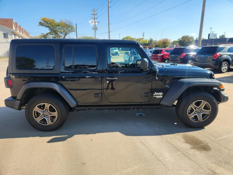 Jeep Wrangler Unlimited Sport 2018