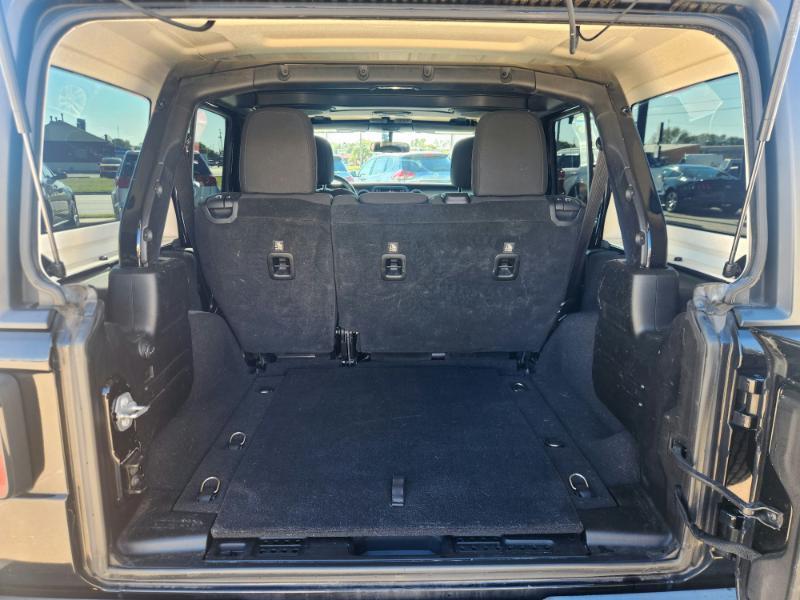 Jeep Wrangler Unlimited Sport 2018