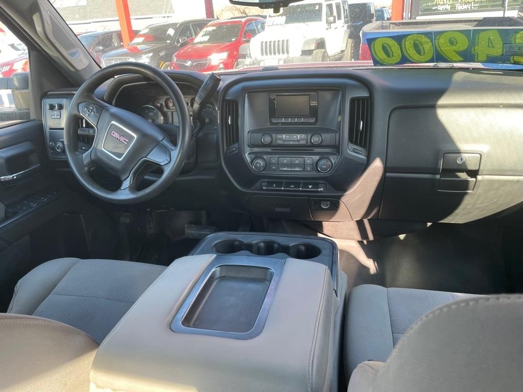 GMC Sierra 3500HD Base Crew Cab 4WD 2015