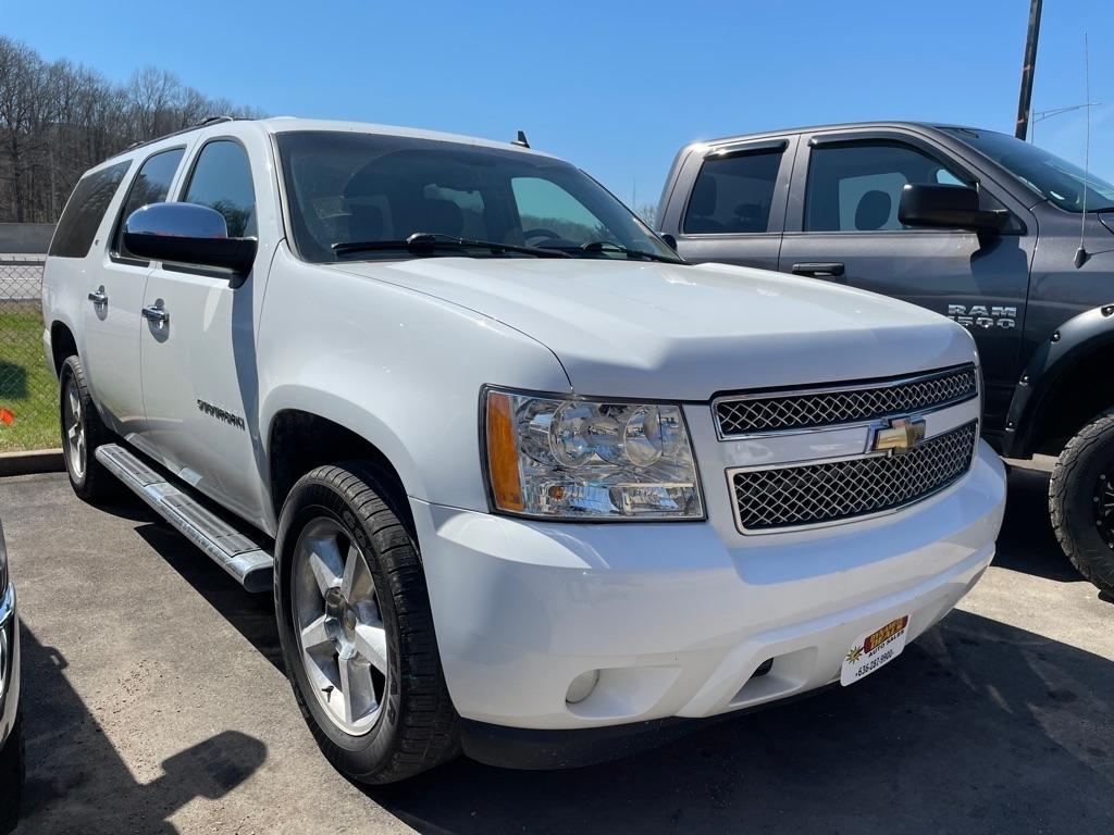 2011 Chevrolet Suburban LT 1500 4WD