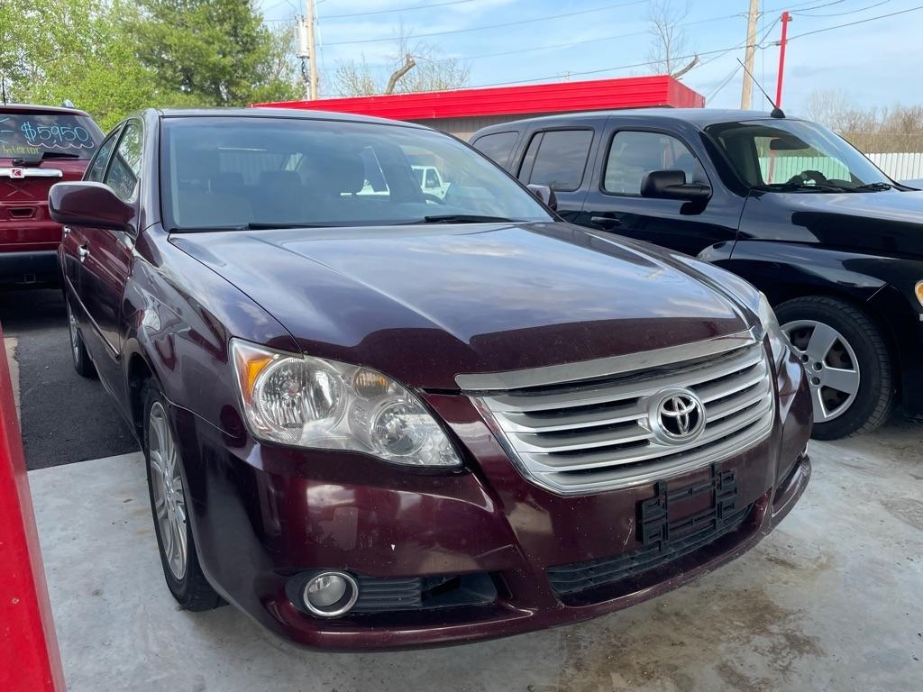 Toyota Avalon XL 2010