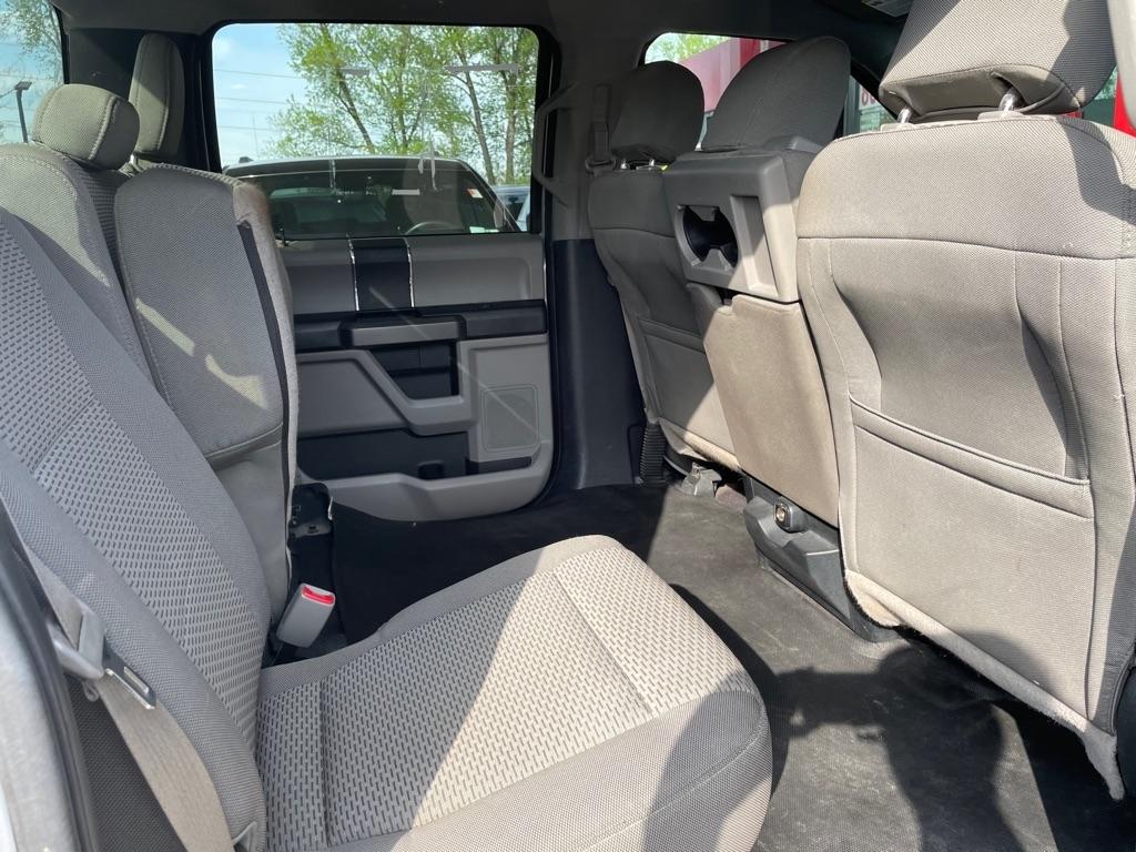 Ford F-150 XL SuperCrew 5.5-ft. Bed 4WD 2016