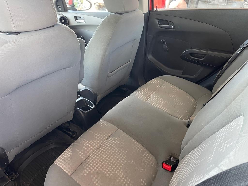 Chevrolet Sonic LS Auto 5-Door 2013