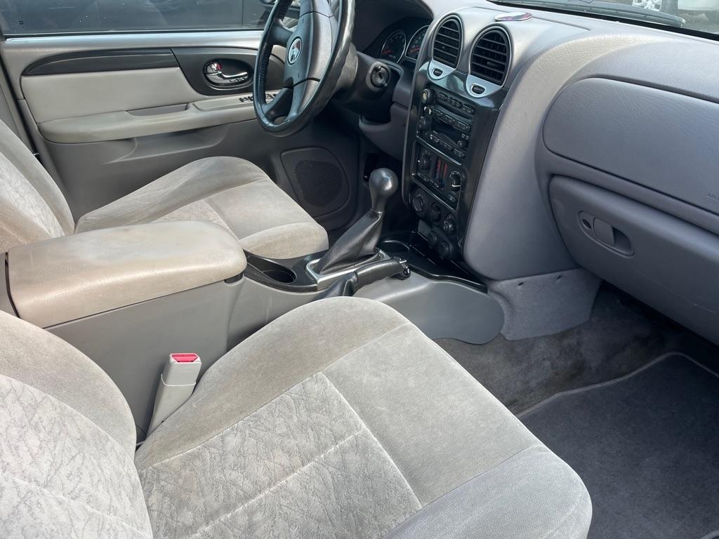 GMC Envoy XL SLE 4WD 2005