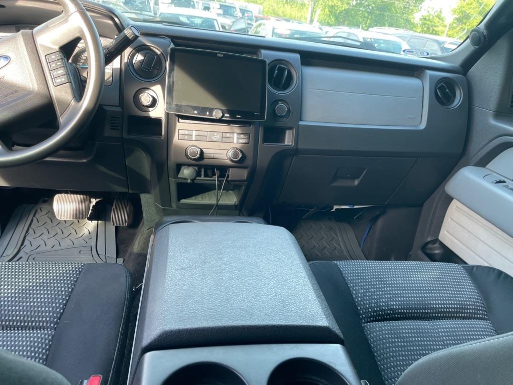 Ford F-150 XL SuperCab 8-ft. Bed 4WD 2014