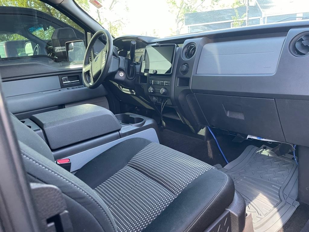 Ford F-150 XL SuperCab 8-ft. Bed 4WD 2014