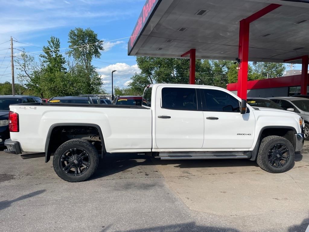 GMC Sierra 2500HD Base Crew Cab 4WD 2015