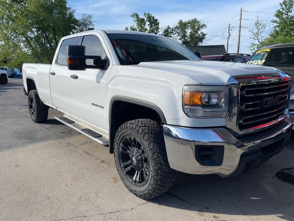 GMC Sierra 2500HD Base Crew Cab 4WD 2015