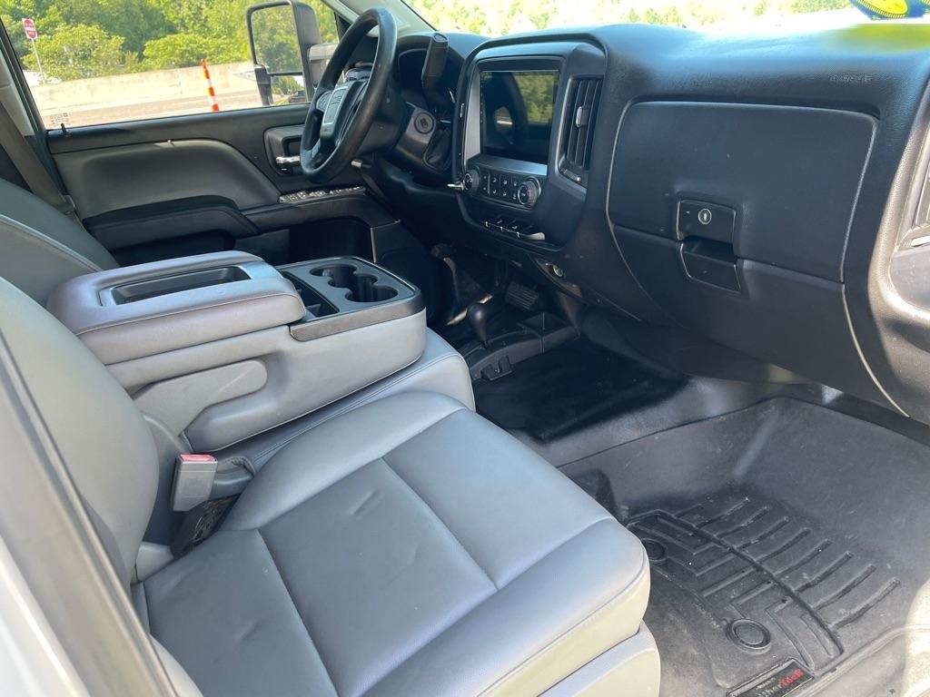 GMC Sierra 2500HD Base Crew Cab 4WD 2015