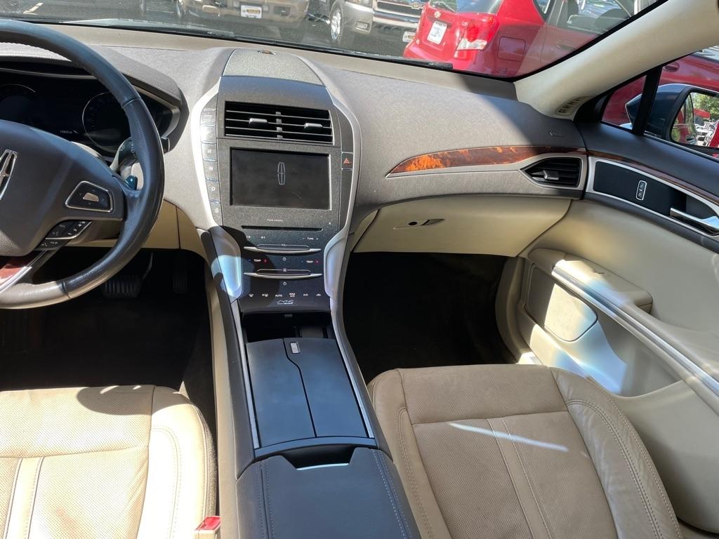Lincoln MKZ AWD 2013