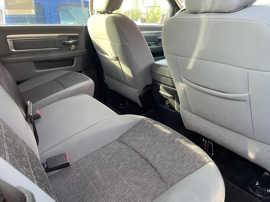 RAM 1500 SLT Crew Cab LWB 4WD 2014