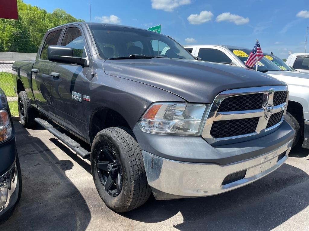 RAM 1500 Tradesman Crew Cab LWB 4WD 2017