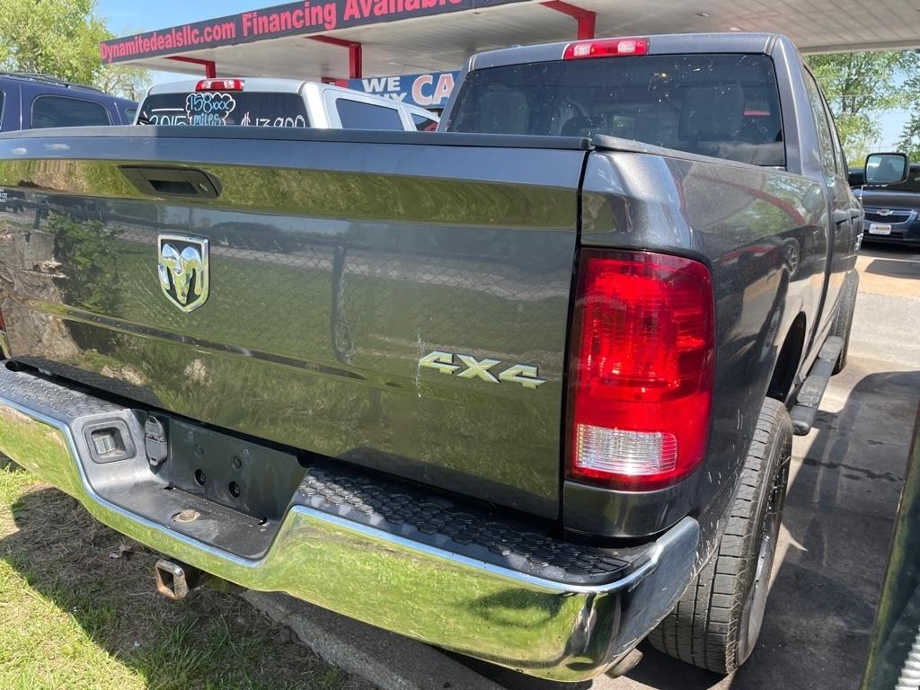 RAM 1500 Tradesman Crew Cab LWB 4WD 2017
