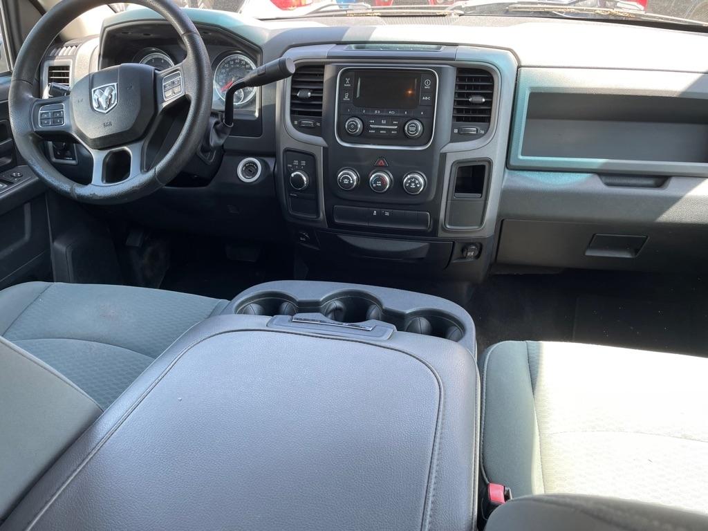 RAM 1500 Tradesman Crew Cab LWB 4WD 2017