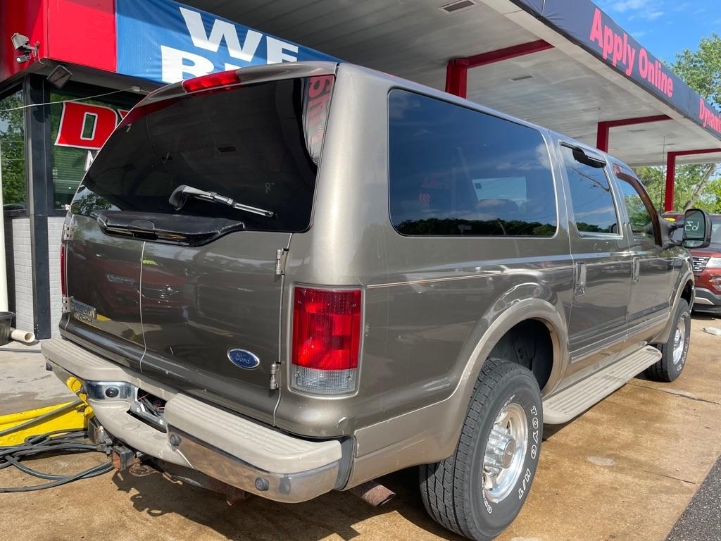 Ford Excursion Limited 6.8L 4WD 2002