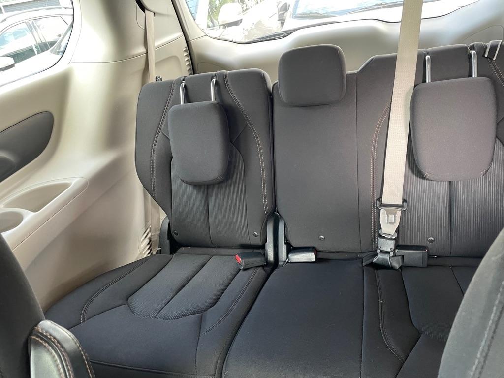 Chrysler Pacifica Touring 2017
