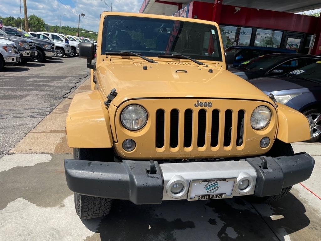Jeep Wrangler Unlimited Sahara 4WD 2014
