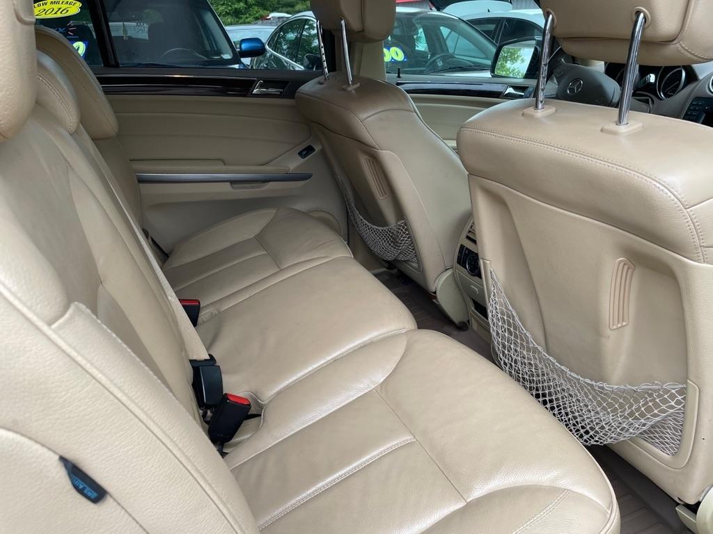 Mercedes-Benz GL-Class GL350 BlueTEC 2012