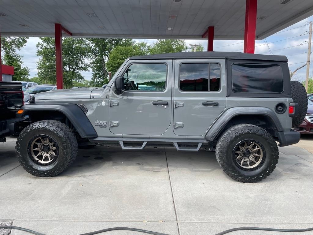 Jeep Wrangler Unlimited Sport 2018