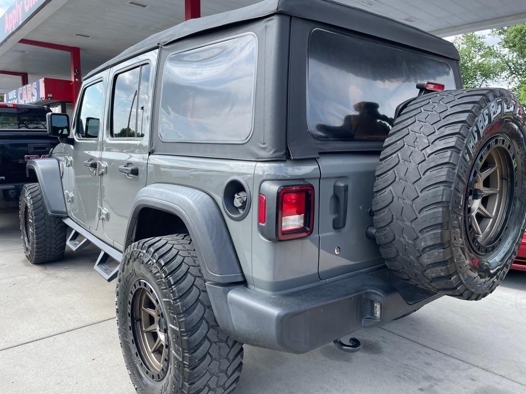 Jeep Wrangler Unlimited Sport 2018