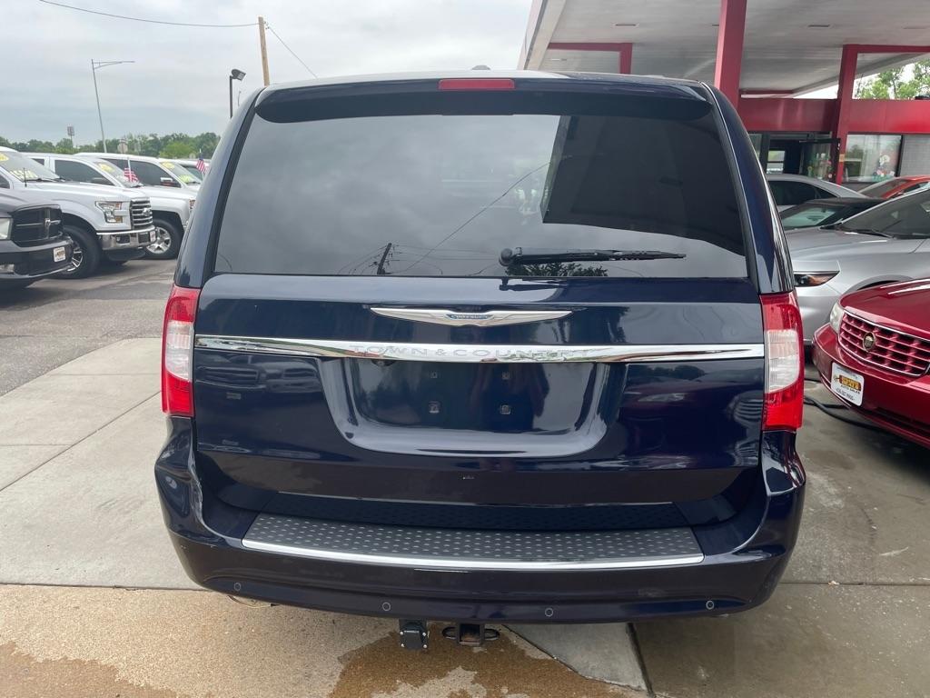 Chrysler Town & Country Touring-L 2014